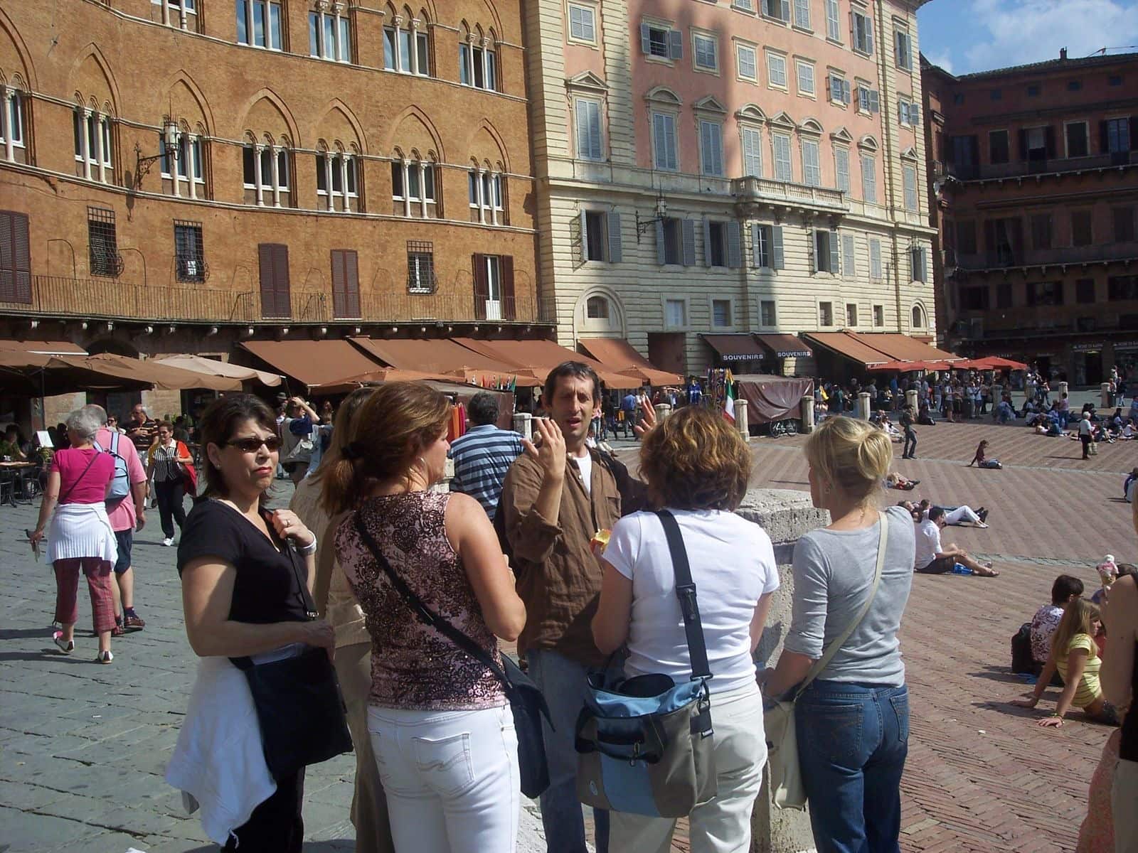 Giovanni giving a guided tour